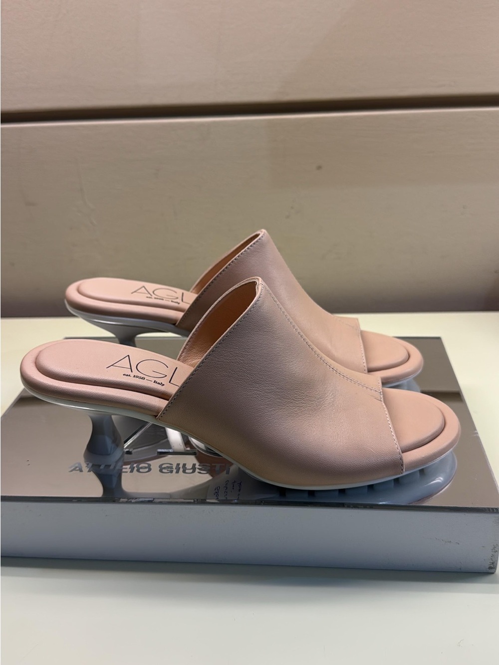AGL beige neutral Leather Open-Toe Slip-On Mule NWT